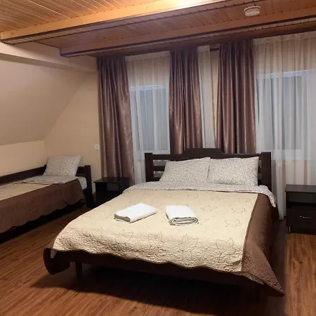 Hotel Вишиванка *