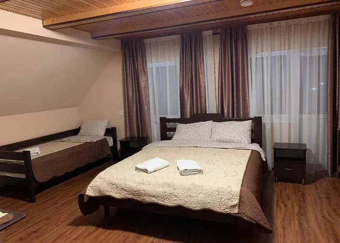 Hotel Вишиванка *
