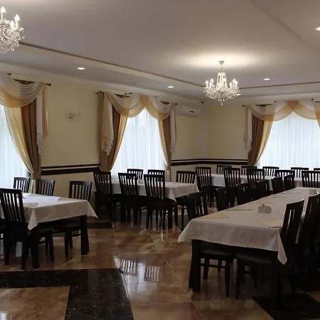 Вишиванка Hotel *