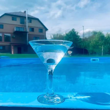 Вишиванка *