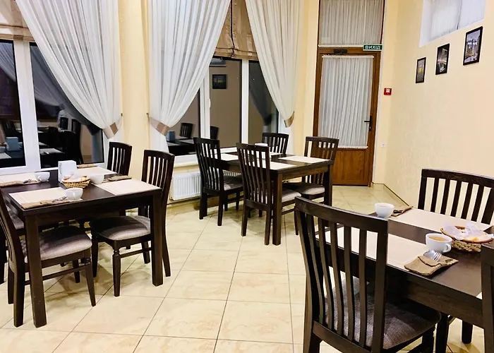Вишиванка Hotel *
